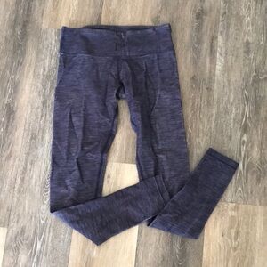 Lululemon vintage wunderunder leggings. Navy, looks like denim. Size small